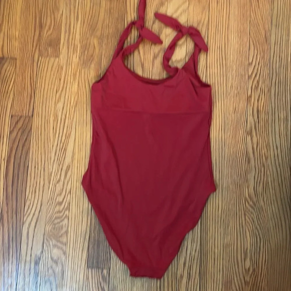 Andie Mandalay One Piece Swimsuit Crimson Red size S NWT - Picture 4 of 8